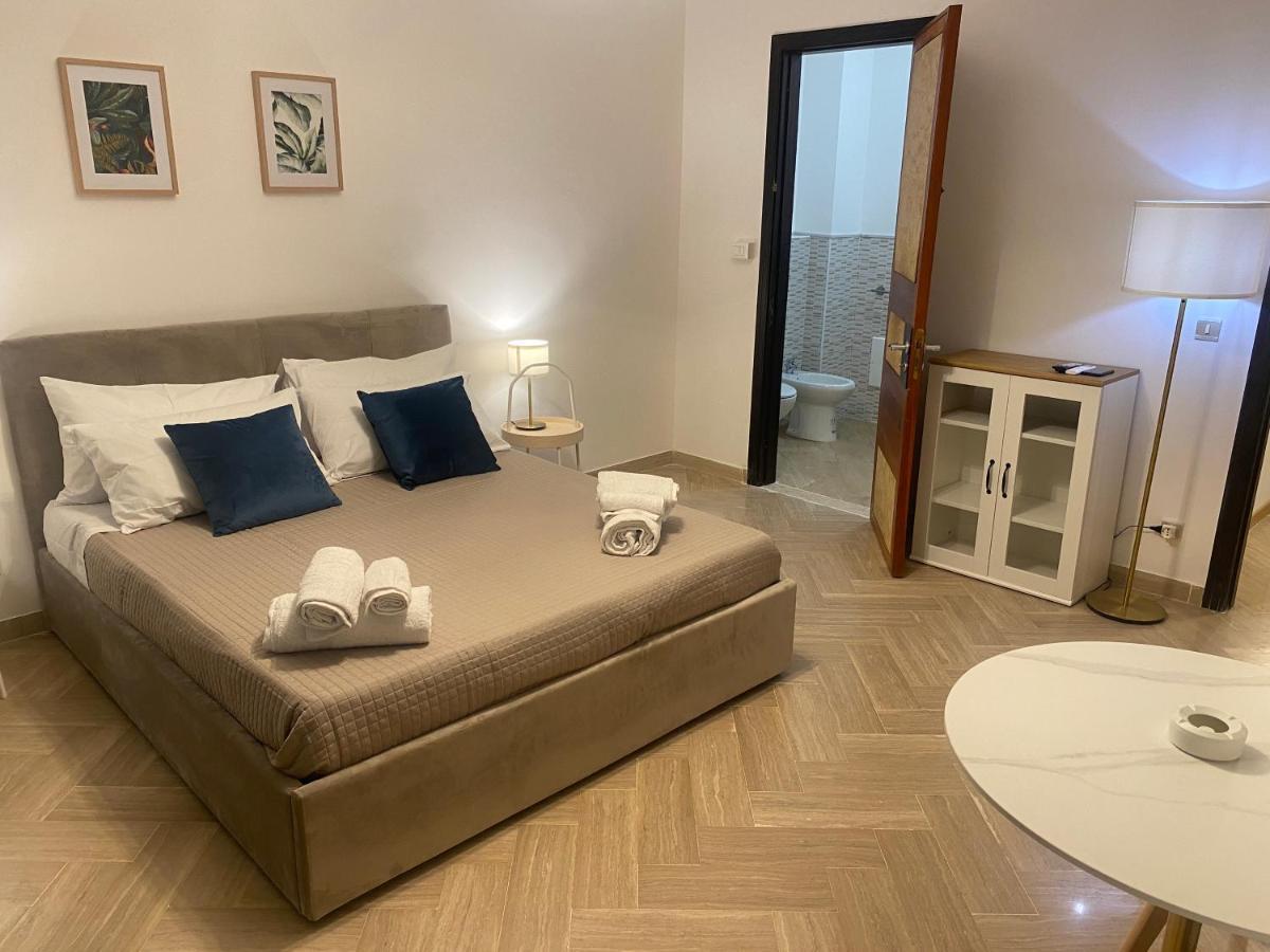 La Dimora Dei Teatri, Luxury Rooms Palermo Exterior photo